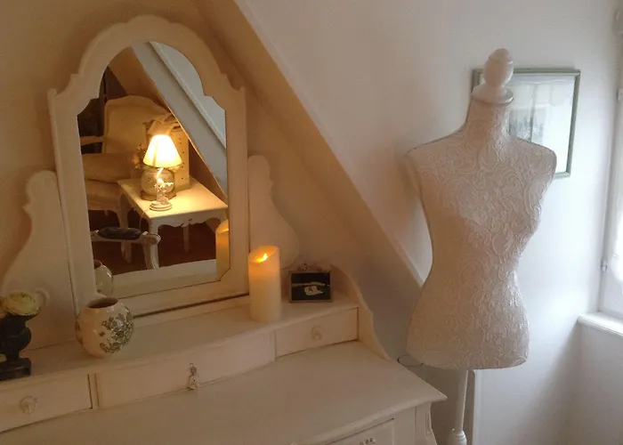 D'hotes Le Nid Du Phare Avec Option Jacuzzi Prive Honfleur