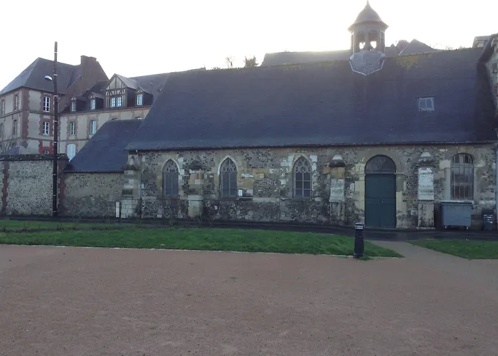 D'hotes Le Nid Du Phare Avec Option Jacuzzi Prive 4*