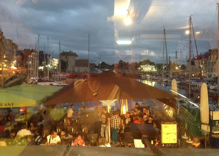 Nocleg ze śniadaniem D'hotes Le Nid Du Phare Avec Option Jacuzzi Prive Honfleur