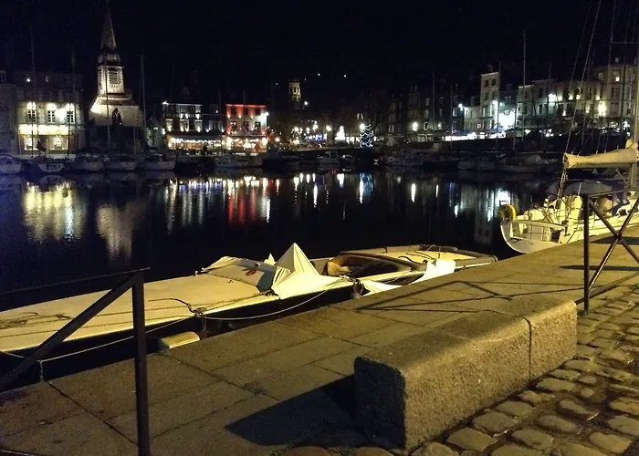 Nocleg ze śniadaniem D'hotes Le Nid Du Phare Avec Option Jacuzzi Prive Honfleur