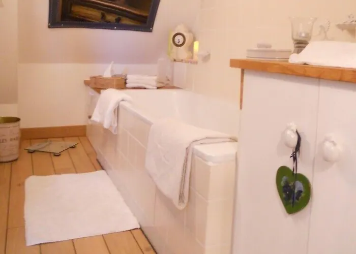 D'hotes Le Nid Du Phare Avec Option Jacuzzi Prive Alojamento de Acomodação e Pequeno-almoço 4*