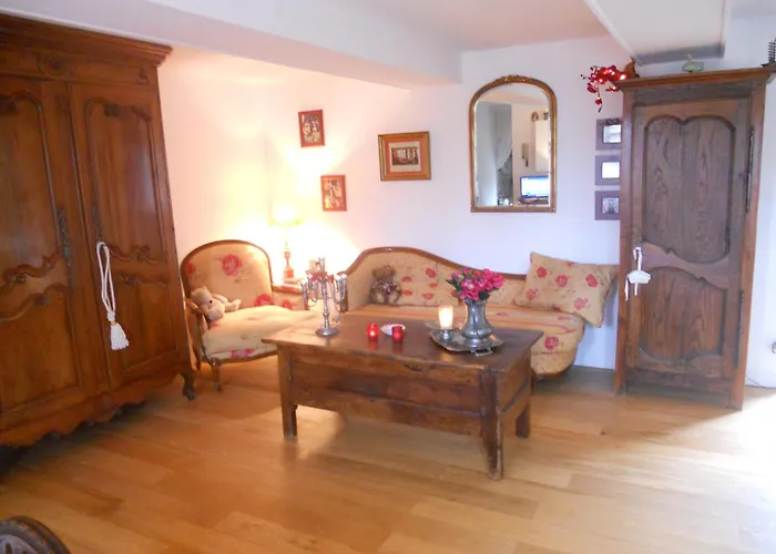 D'hotes Le Nid Du Phare Avec Option Jacuzzi Prive Alojamento de Acomodação e Pequeno-almoço Honfleur